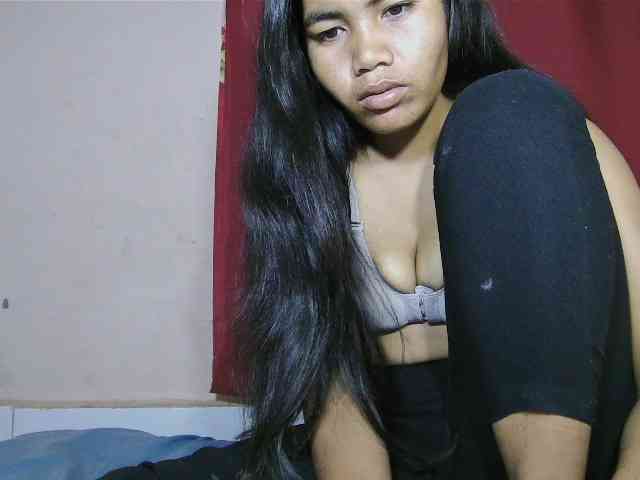 Keziah34 webcam