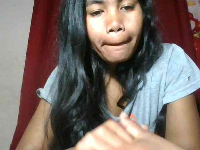 Keziah34 webcam