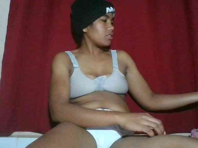 keziah34's live room