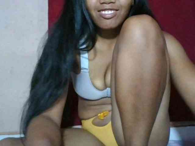 Keziah34 webcam