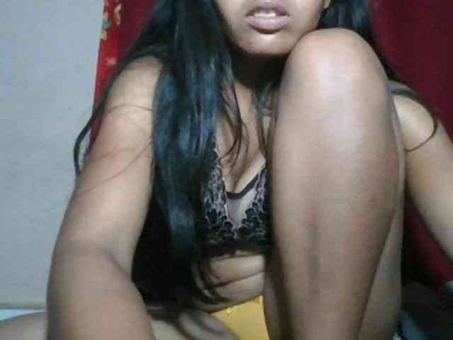 Keziah34 webcam