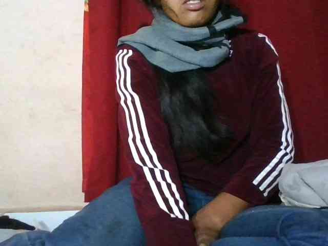Keziah34 webcam