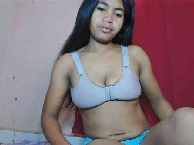 Keziah34 webcam