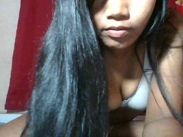Keziah34 webcam