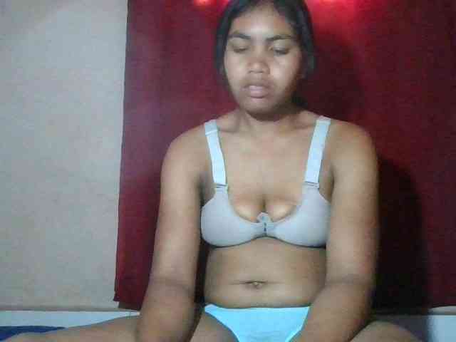 Keziah34 webcam