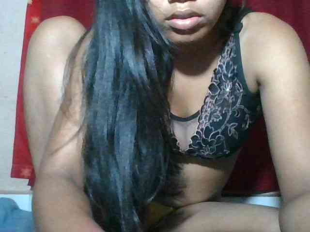Keziah34 webcam