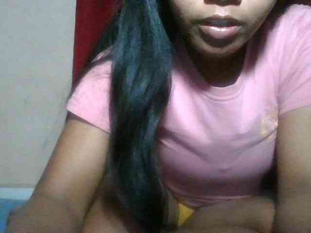 Keziah34 webcam