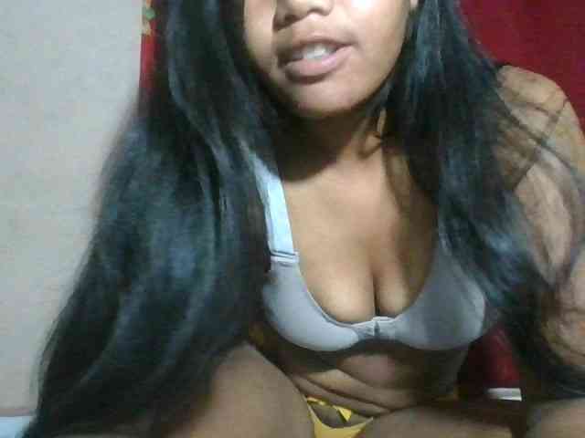 Keziah34 webcam