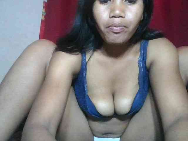 Keziah34 webcam