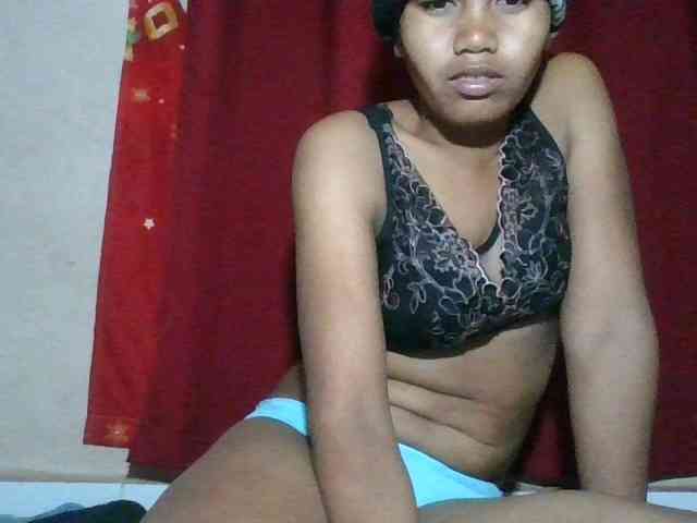 Keziah34 webcam