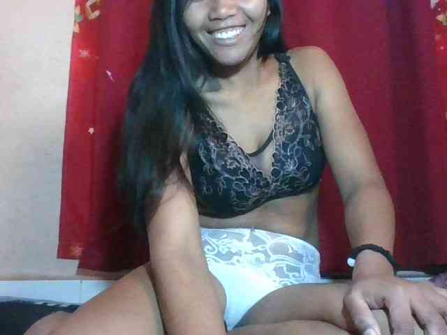 Modelo: Keziah34