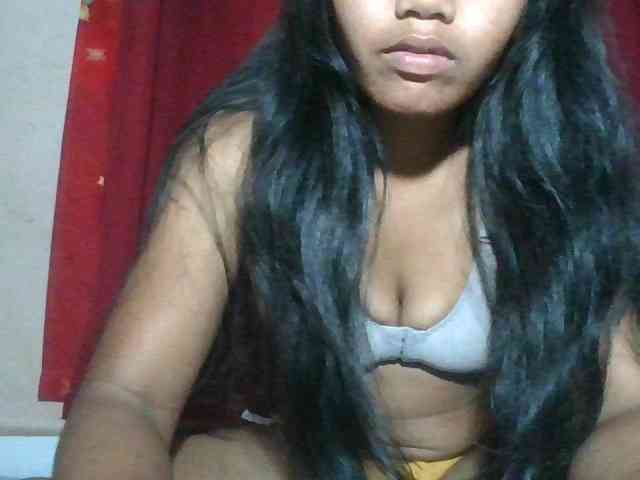 Keziah34 webcam