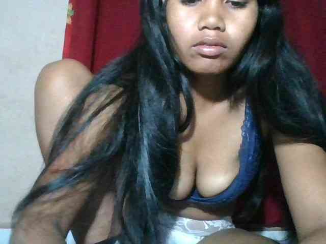 Keziah34 webcam
