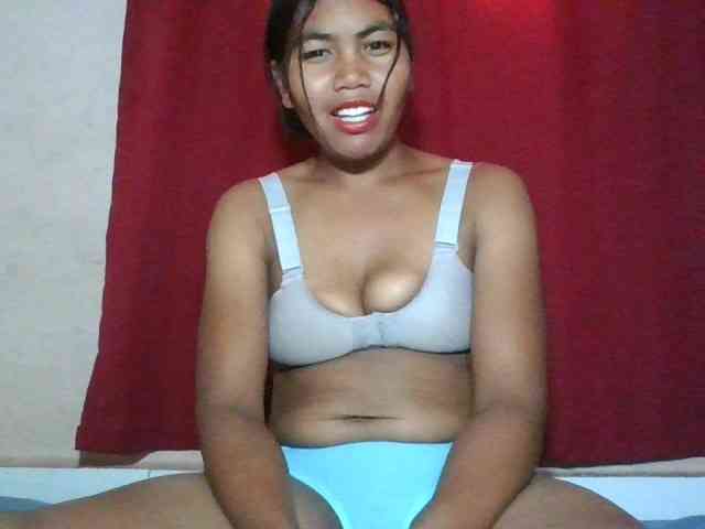 Keziah34 webcam