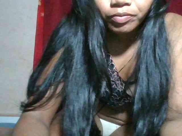 Keziah34 webcam