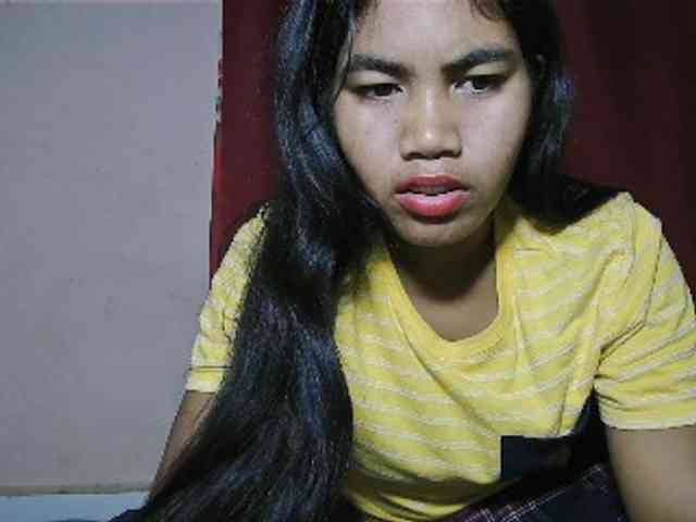 Keziah34 webcam