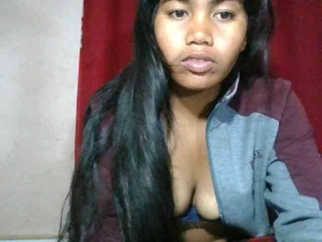 Keziah34 webcam