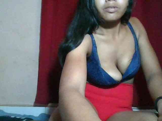 Keziah34 webcam