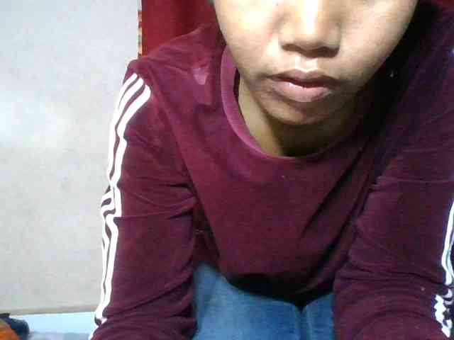 Keziah34 webcam