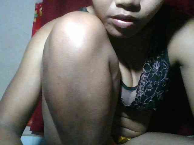 Keziah34 webcam