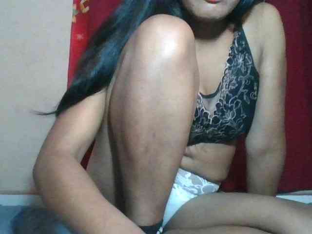 Keziah34 webcam