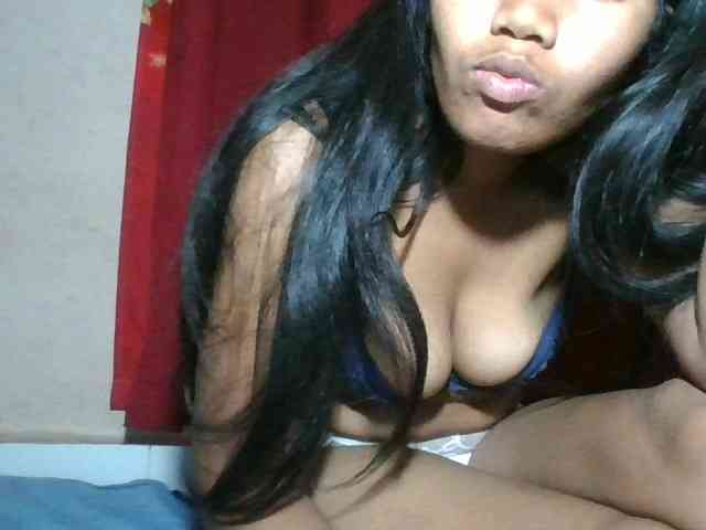 Keziah34 webcam