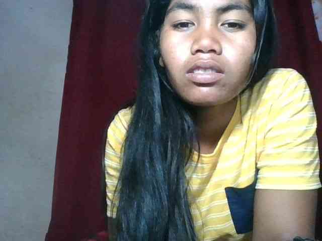 Keziah34 webcam