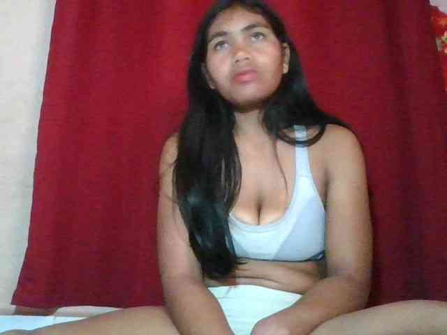 Keziah34 webcam