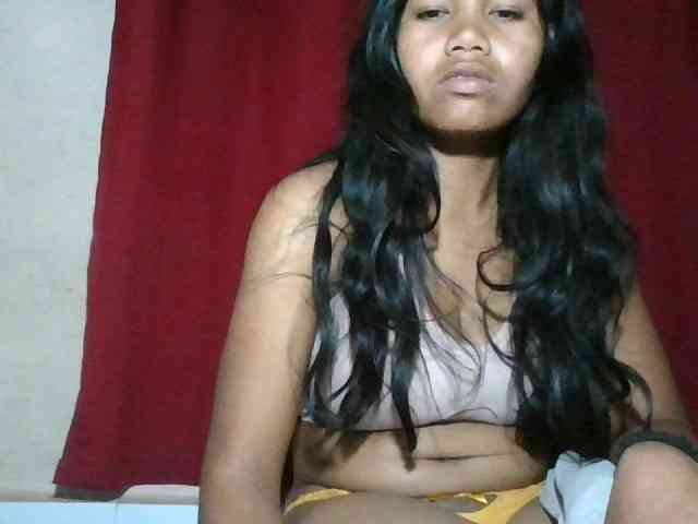Keziah34 webcam