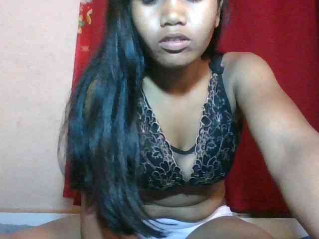 Keziah34 webcam