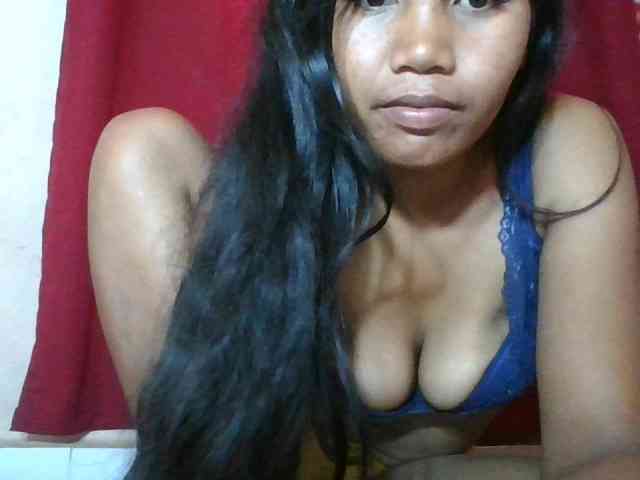 Keziah34 webcam