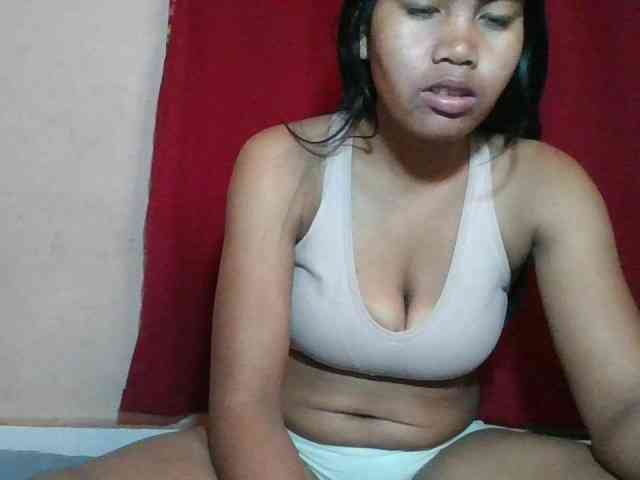 Keziah34 webcam