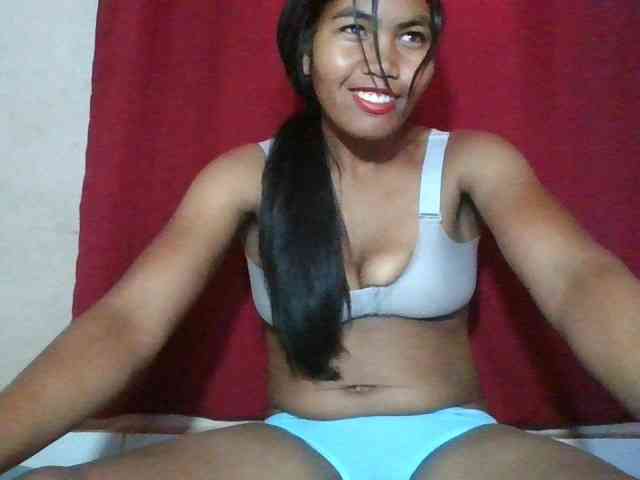 Keziah34 webcam