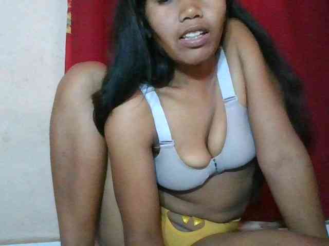 Keziah34 webcam