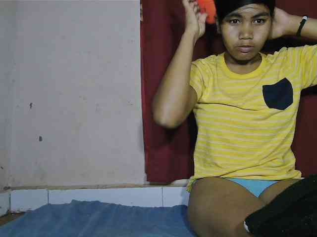 Keziah34 webcam