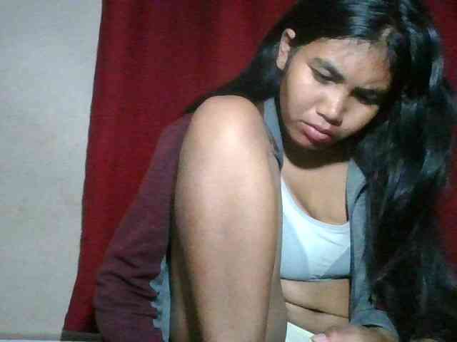 Keziah34 webcam