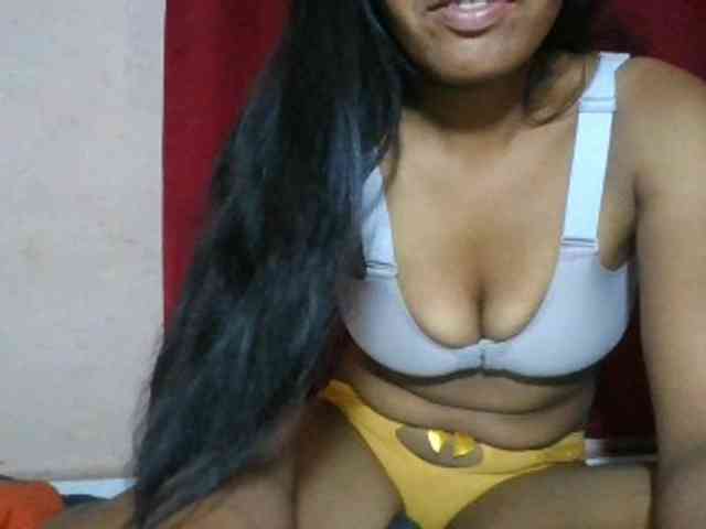 Keziah34 webcam