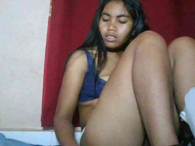 Keziah34 webcam