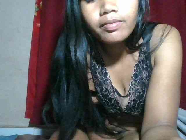 Keziah34 webcam