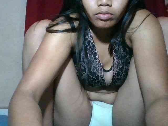 Keziah34 webcam