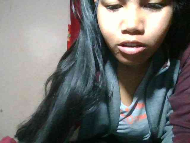 Keziah34 webcam