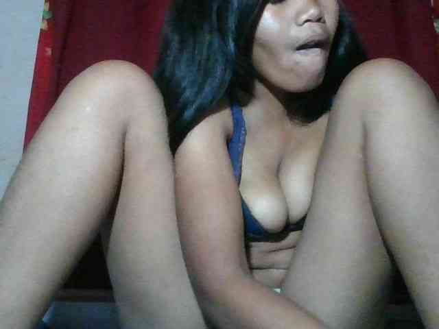 Keziah34 webcam