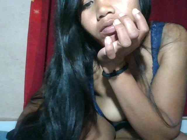Keziah34 webcam
