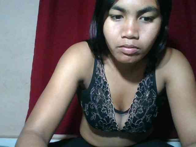 Keziah34 webcam