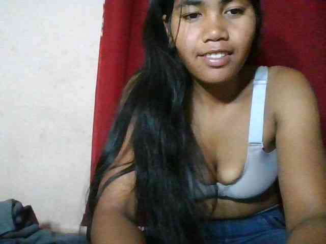 Keziah34 webcam