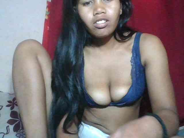 Keziah34 webcam