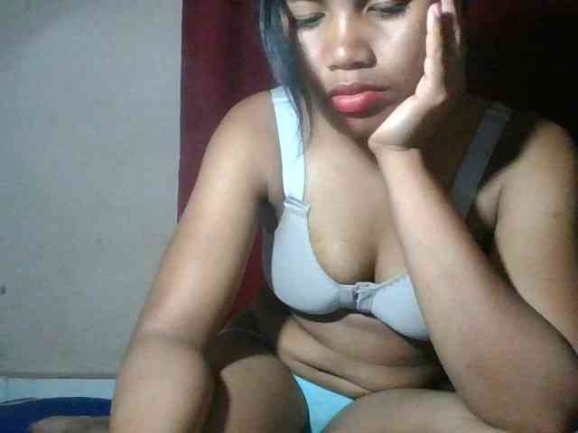 Keziah34 webcam