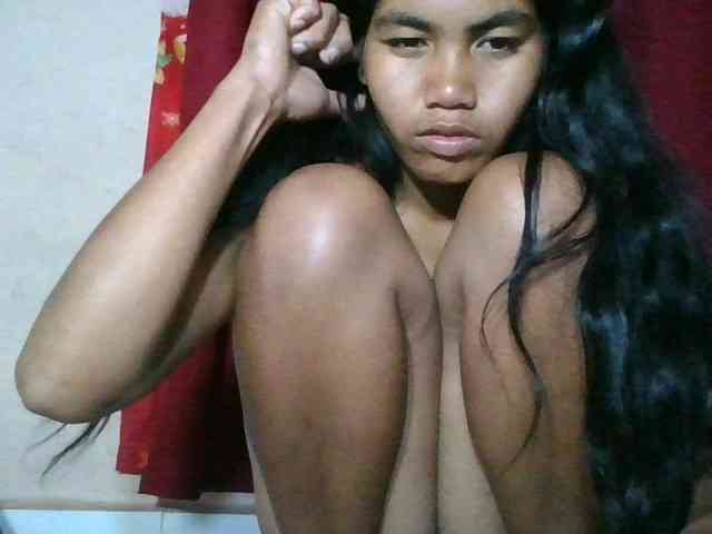 Keziah34 webcam