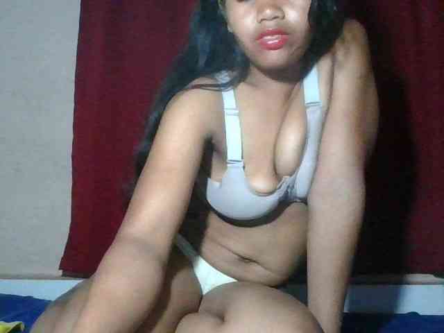 Keziah34 webcam