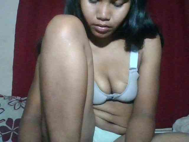 Keziah34 webcam